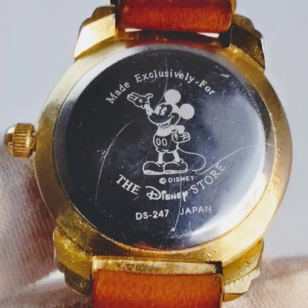 Disney Store VTG HTF Hunchback Notre Dame Esmeralda Watch